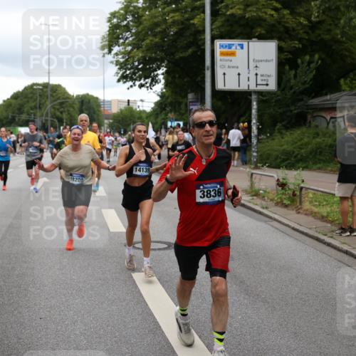 29.06.2025 - hella hamburg halbmarathon Yannick Fuchs http://msf.ph/oto/8318245 29.06.2025 10:50:52 20KM 1485, 1955, 2034, 2282, 2417, 2676, 3413, 3435, 3836, 4167, 4940, 5033, 5492, 6272, 6399, 6416, 6835, 7716, 8393, 8542, 8652, 8669, 8825, 9488, 9577, 9727, 9820, 9907, 9934, 10133, 10212, 11043, 11083, 11212, 11590, 11612, 11832, 12014, 12440, 12523, 13394, 13666, 13750, 13863, 14139, 14369, 14678, 15097, 15145, 15431, 15695, 15712, 15726, 16113, 16257, 16261, 16470, 16634, 16830, 16909, 17160, 17617, 17779, 17828, 18208, 18652, 19184 meine-sportfotos.de
