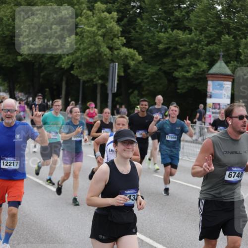 29.06.2025 - hella hamburg halbmarathon Jannik Wohlers http://msf.ph/oto/8318462 29.06.2025 10:39:06 Lombardsbrücke 1856, 1883, 2578, 3275, 3353, 4603, 4609, 4855, 5045, 5701, 6321, 6342, 6343, 6427, 6719, 6726, 6748, 7053, 7199, 7501, 7524, 7684, 8203, 8995, 9393, 9569, 9698, 9747, 9777, 10512, 10626, 10627, 10849, 10888, 11129, 11381, 11382, 11461, 11729, 12150, 12217, 12680, 13178, 13461, 13495, 13519, 14111, 14114, 14299, 14674, 15112, 15433, 15494, 15536, 16178, 16382, 16866, 16869, 16884, 17379, 17666, 17695 meine-sportfotos.de