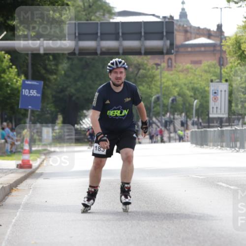 29.06.2025 - hella hamburg halbmarathon Jannik Wohlers http://msf.ph/oto/8318594 29.06.2025 08:59:52 Lombardsbrücke  meine-sportfotos.de