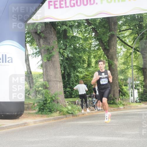 29.06.2025 - hella hamburg halbmarathon KatJ http://msf.ph/oto/8318779 29.06.2025 10:16:08 Zwischen KM18-KM19  meine-sportfotos.de