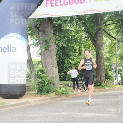 29.06.2025 - hella hamburg halbmarathon KatJ http://msf.ph/oto/8318816 29.06.2025 10:16:08 Zwischen KM18-KM19  meine-sportfotos.de