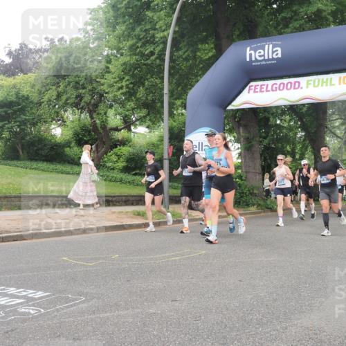 29.06.2025 - hella hamburg halbmarathon KatJ http://msf.ph/oto/8319054 29.06.2025 10:45:34 Zwischen KM18-KM19 1946, 1951, 2027, 4796, 5675, 6636, 7138 meine-sportfotos.de