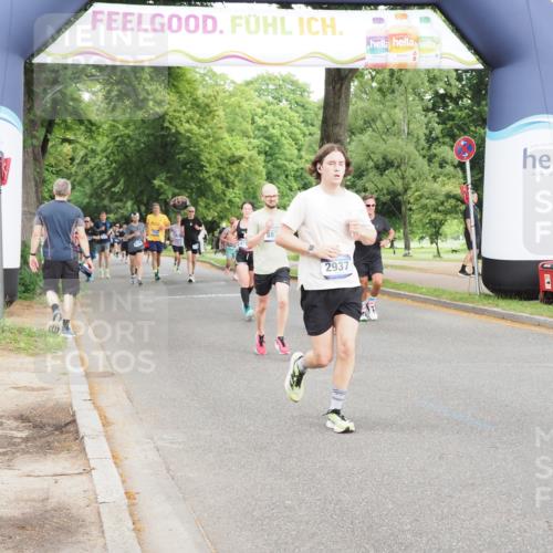 29.06.2025 - hella hamburg halbmarathon MichiJ http://msf.ph/oto/8319065 29.06.2025 10:36:57 Zwischen KM18-KM19 1452, 1476, 2706, 2889, 2937, 3692, 4017, 6158, 7332, 8704, 8821, 9038, 11340, 11451, 13233, 14192, 15422, 16114, 16627, 17982, 18066, 18842, 19109, 19122 meine-sportfotos.de
