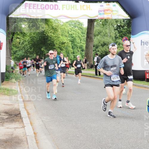 29.06.2025 - hella hamburg halbmarathon MichiJ http://msf.ph/oto/8319292 29.06.2025 10:37:03 Zwischen KM18-KM19 2504, 2788, 2937, 3414, 4711, 7297, 8576, 8819, 8821, 9463, 9770, 12670, 18842 meine-sportfotos.de