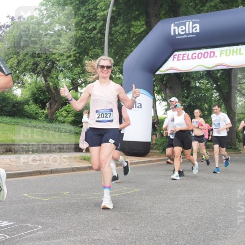 29.06.2025 - hella hamburg halbmarathon KatJ http://msf.ph/oto/8319299 29.06.2025 10:45:37 Zwischen KM18-KM19 1642, 2027, 2584, 2759, 2855, 3114, 4550, 5675, 6636, 7138 meine-sportfotos.de