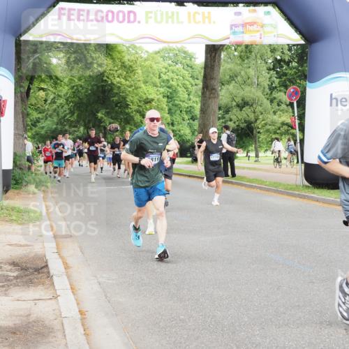 29.06.2025 - hella hamburg halbmarathon MichiJ http://msf.ph/oto/8319476 29.06.2025 10:37:04 Zwischen KM18-KM19 2504, 2788, 2937, 3414, 4711, 7297, 8576, 8819, 8821, 9463, 9770, 12670, 17745, 18842 meine-sportfotos.de