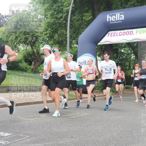 29.06.2025 - hella hamburg halbmarathon KatJ http://msf.ph/oto/8319481 29.06.2025 10:45:38 Zwischen KM18-KM19 1642, 2027, 2584, 2759, 2855, 3114, 4550, 5675, 6636, 6860, 7138, 8392 meine-sportfotos.de