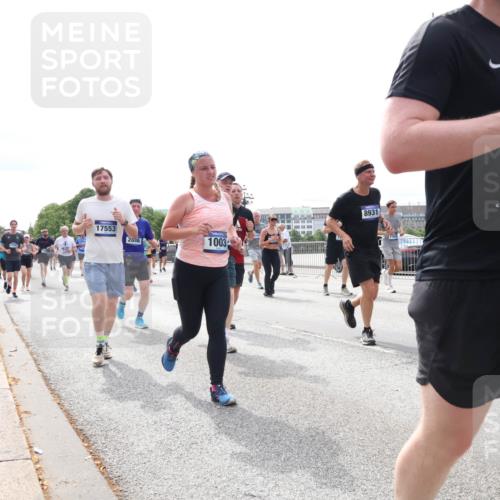 29.06.2025 - hella hamburg halbmarathon Lena Gebhardt http://msf.ph/oto/8319534 29.06.2025 10:22:40 Lombardsbrücke 17553, 2886, 1003, 8931, 3430, 1029, 1187, 1419, 1598, 1853, 2022, 2294, 2351, 2479, 2766, 2886, 3003, 3108, 3430, 3457, 3511, 3600, 3601, 3910, 3946, 4113, 4114, 4131, 4556, 4559, 4829, 4969, 4970, 5079, 5223, 5343, 5629, 5798, 5838, 6030, 6048, 6049, 6303, 6307, 6347, 6820, 6826, 6899, 6977, 7097, 7188, 7190, 7266, 7276, 7529, 7794, 7925, 8355, 8511, 8855, 8884, 8931, 9256, 10205, 10826, 12190, 13921, 14525, 14801 meine-sportfotos.de
