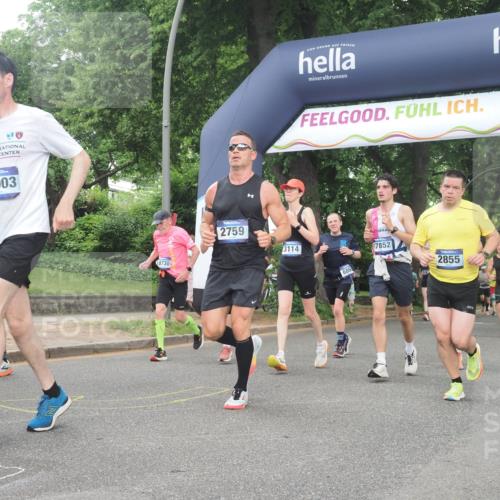 29.06.2025 - hella hamburg halbmarathon KatJ http://msf.ph/oto/8319903 29.06.2025 10:45:39 Zwischen KM18-KM19 1642, 2027, 2584, 2759, 2855, 3114, 4550, 5675, 6636, 6860, 8392 meine-sportfotos.de