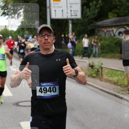 29.06.2025 - hella hamburg halbmarathon Yannick Fuchs http://msf.ph/oto/8319907 29.06.2025 10:50:58 20KM 1387, 1485, 2034, 2282, 2417, 2676, 3435, 3836, 4167, 4940, 5033, 5728, 6272, 6416, 6835, 7716, 8393, 8825, 9488, 9577, 9727, 9820, 10133, 10212, 11043, 11083, 11212, 11590, 11612, 11832, 12014, 12440, 12523, 13245, 13523, 13863, 14139, 14369, 15125, 15145, 15712, 15726, 16093, 16113, 16257, 16261, 16470, 16830, 16909, 17160, 17201, 17617, 17769, 17779, 17828, 17848, 18208, 18388, 18652, 19184 meine-sportfotos.de