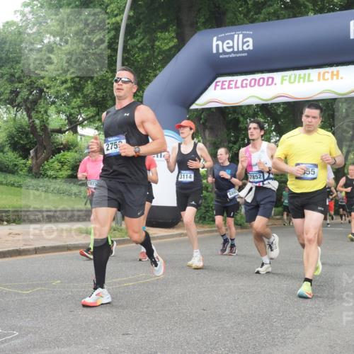 29.06.2025 - hella hamburg halbmarathon KatJ http://msf.ph/oto/8319934 29.06.2025 10:45:40 Zwischen KM18-KM19 1642, 2027, 2584, 2677, 2759, 2855, 3114, 4550, 5675, 6636, 6860, 8392 meine-sportfotos.de