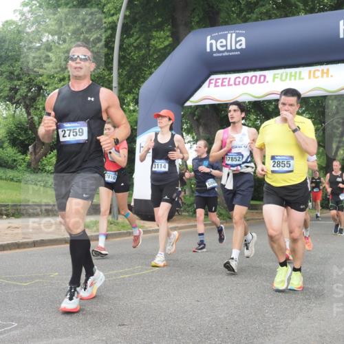 29.06.2025 - hella hamburg halbmarathon KatJ http://msf.ph/oto/8319940 29.06.2025 10:45:40 Zwischen KM18-KM19 1642, 2027, 2584, 2677, 2759, 2855, 3114, 4550, 5675, 6636, 6860, 8392 meine-sportfotos.de