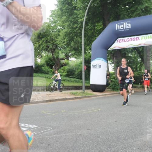 29.06.2025 - hella hamburg halbmarathon KatJ http://msf.ph/oto/8320068 29.06.2025 10:45:42 Zwischen KM18-KM19 1642, 2348, 2584, 2677, 2759, 2855, 3114, 4550, 6860, 8392 meine-sportfotos.de