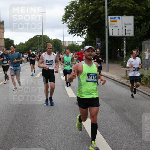 29.06.2025 - hella hamburg halbmarathon Yannick Fuchs http://msf.ph/oto/8320285 29.06.2025 10:50:59 20KM 1387, 1485, 2034, 2282, 2417, 2676, 3435, 3836, 4167, 4940, 5033, 5728, 6272, 7269, 7716, 8393, 8825, 9488, 9577, 9820, 10133, 10212, 11043, 11083, 11212, 11590, 11612, 11832, 12014, 12523, 13245, 13523, 13863, 14139, 14361, 14369, 14881, 15110, 15125, 15145, 15712, 15726, 16093, 16113, 16257, 16261, 16470, 16830, 16909, 17160, 17201, 17617, 17769, 17779, 17828, 17848, 18208, 18388, 18652, 19184 meine-sportfotos.de