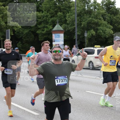 29.06.2025 - hella hamburg halbmarathon Jannik Wohlers http://msf.ph/oto/8320566 29.06.2025 10:39:28 Lombardsbrücke 1058, 1076, 1586, 1899, 2313, 2976, 3046, 3882, 3883, 3884, 4298, 4752, 5229, 5654, 5901, 6428, 6698, 6739, 7045, 7125, 7429, 7455, 7456, 8107, 8612, 8622, 8865, 8866, 9080, 9195, 9292, 10441, 10648, 10666, 10714, 10833, 10901, 10939, 11242, 11664, 11874, 11982, 12414, 12631, 12883, 12906, 13644, 14327, 14578, 14882, 15111, 15265, 16532, 16784, 17407, 17634, 18157, 18944, 19121, 19163 meine-sportfotos.de