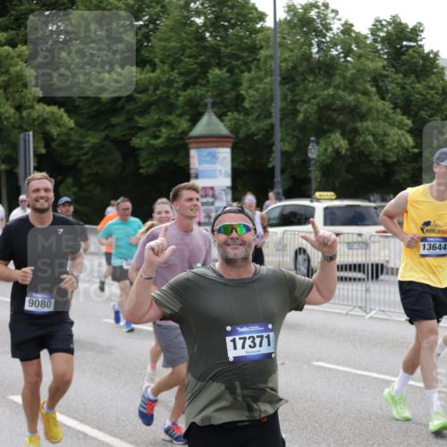 29.06.2025 - hella hamburg halbmarathon Jannik Wohlers http://msf.ph/oto/8320627 29.06.2025 10:39:28 Lombardsbrücke 1058, 1076, 1586, 1899, 2313, 2976, 3046, 3882, 3883, 3884, 4298, 4752, 5229, 5654, 5901, 6428, 6698, 6739, 7045, 7125, 7429, 7455, 7456, 8107, 8612, 8622, 8865, 8866, 9080, 9195, 9292, 10441, 10648, 10666, 10714, 10833, 10901, 10939, 11242, 11664, 11874, 11982, 12414, 12631, 12883, 12906, 13644, 14327, 14578, 14882, 15111, 15265, 16532, 16784, 17407, 17634, 18157, 18944, 19121, 19163 meine-sportfotos.de