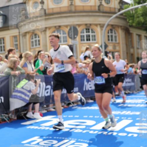 29.06.2025 - hella hamburg halbmarathon Strokosch-Dieckow http://msf.ph/oto/8320656 29.06.2025 10:58:41 Ziel 1319, 2488, 2619, 2656, 2840, 2978, 4467, 5277, 5675, 6592, 6595, 6720, 7659, 8322, 8929, 10539, 10943, 11605, 11846, 12809, 12862, 13512, 13694, 13880, 14266, 14902, 14965, 15197, 16189, 17405, 17630, 17839, 18232, 18501, 18587, 18954 meine-sportfotos.de