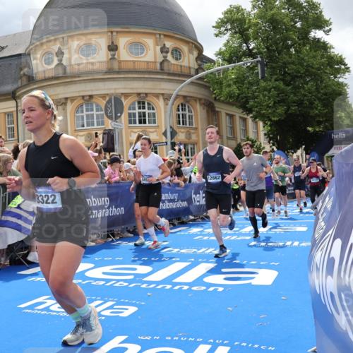 29.06.2025 - hella hamburg halbmarathon Strokosch-Dieckow http://msf.ph/oto/8320697 29.06.2025 10:58:41 Ziel 1319, 2488, 2619, 2656, 2840, 2978, 4467, 5277, 5675, 6592, 6595, 6720, 7659, 8322, 8929, 10539, 10943, 11605, 11846, 12809, 12862, 13512, 13694, 13880, 14266, 14902, 14965, 15197, 16189, 17405, 17630, 17839, 18232, 18501, 18587, 18954 meine-sportfotos.de