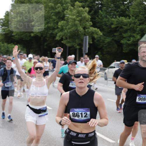 29.06.2025 - hella hamburg halbmarathon Jannik Wohlers http://msf.ph/oto/8320850 29.06.2025 10:39:29 Lombardsbrücke 1058, 1076, 1586, 1899, 2313, 2976, 3046, 3882, 3883, 3884, 4298, 4752, 5229, 5654, 5877, 5901, 6698, 6739, 7045, 7125, 7429, 7455, 7456, 8107, 8612, 8622, 8865, 8866, 9080, 9195, 9292, 9495, 10441, 10648, 10666, 10714, 10901, 10939, 11242, 11244, 11664, 11874, 11982, 12414, 12631, 12883, 12906, 13644, 14327, 14578, 14882, 15111, 16532, 16784, 17407, 17634, 18157, 19121, 19163 meine-sportfotos.de