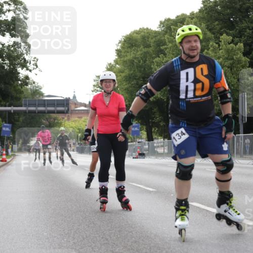 29.06.2025 - hella hamburg halbmarathon Jannik Wohlers http://msf.ph/oto/8320957 29.06.2025 09:00:18 Lombardsbrücke  meine-sportfotos.de