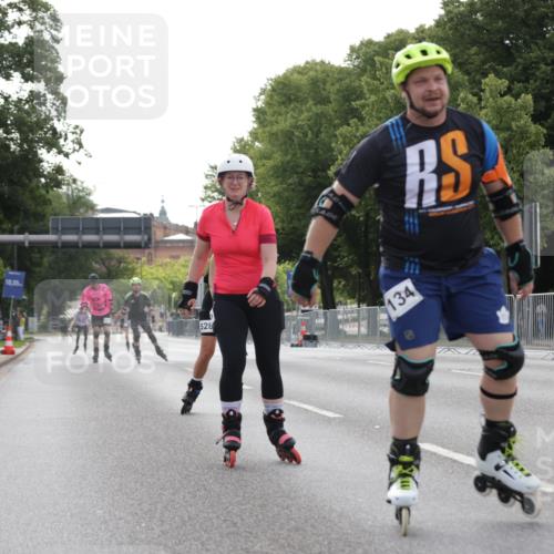 29.06.2025 - hella hamburg halbmarathon Jannik Wohlers http://msf.ph/oto/8320976 29.06.2025 09:00:18 Lombardsbrücke  meine-sportfotos.de