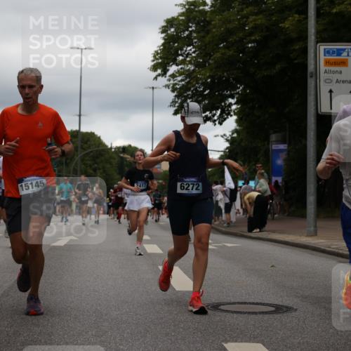 29.06.2025 - hella hamburg halbmarathon Yannick Fuchs http://msf.ph/oto/8321015 29.06.2025 10:51:06 20KM 1387, 1485, 1715, 1719, 1972, 2034, 2282, 2417, 2676, 3435, 4167, 4940, 5033, 5728, 6272, 6720, 7269, 8744, 9577, 9820, 10133, 10212, 11043, 11590, 11612, 11832, 12774, 13245, 13376, 13523, 13863, 14361, 14369, 14737, 14881, 14951, 15110, 15125, 15145, 15220, 15664, 15726, 16093, 16113, 16470, 16830, 16909, 17160, 17201, 17617, 17769, 17779, 17828, 17848, 18388, 19184 meine-sportfotos.de