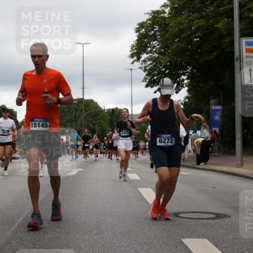 29.06.2025 - hella hamburg halbmarathon Yannick Fuchs http://msf.ph/oto/8321130 29.06.2025 10:51:06 20KM 1387, 1485, 1715, 1719, 1972, 2034, 2282, 2417, 2676, 3435, 4167, 4940, 5033, 5728, 6272, 6720, 7269, 8744, 9577, 9820, 10133, 10212, 11043, 11590, 11612, 11832, 12774, 13245, 13376, 13523, 13863, 14361, 14369, 14737, 14881, 14951, 15110, 15125, 15145, 15220, 15664, 15726, 16093, 16113, 16470, 16830, 16909, 17160, 17201, 17617, 17769, 17779, 17828, 17848, 18388, 19184 meine-sportfotos.de