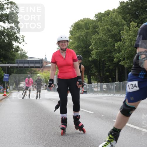 29.06.2025 - hella hamburg halbmarathon Jannik Wohlers http://msf.ph/oto/8321186 29.06.2025 09:00:18 Lombardsbrücke  meine-sportfotos.de