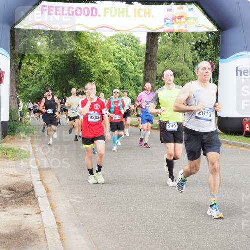 29.06.2025 - hella hamburg halbmarathon MichiJ http://msf.ph/oto/8321202 29.06.2025 10:37:18 Zwischen KM18-KM19 1630, 2013, 2880, 3562, 6115, 7100, 8112, 8437, 8454, 8657, 8921, 9031, 9303, 9491, 9597, 10859, 10860, 12203, 14526, 15803, 15950, 16403, 16738, 16891 meine-sportfotos.de