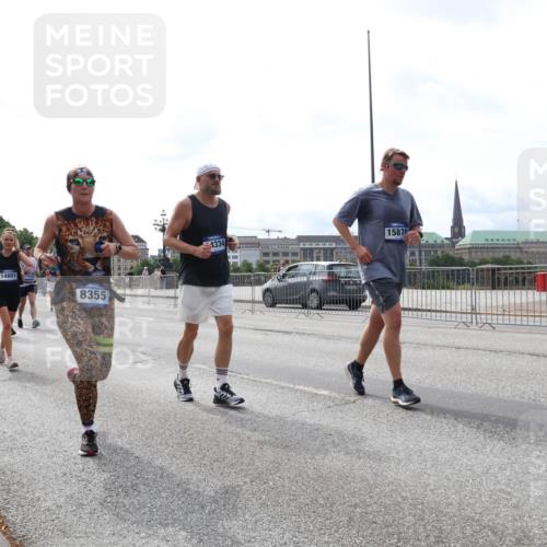 29.06.2025 - hella hamburg halbmarathon Lena Gebhardt http://msf.ph/oto/8321480 29.06.2025 10:22:52 Lombardsbrücke 5223, 14801, 8355, 4334, 15870, 1029, 1853, 2294, 2479, 2766, 2886, 3003, 3029, 3034, 3430, 3457, 3511, 3600, 3601, 4190, 4266, 4969, 5223, 5343, 5629, 5798, 6347, 6578, 6784, 6785, 6820, 6826, 6849, 6899, 7097, 7188, 7190, 7266, 7276, 7529, 7891, 7925, 8355, 8511, 8931, 9133, 9256, 9913, 10205, 10826, 12025, 12190, 12265, 13560, 13921, 14041, 14525, 14801 meine-sportfotos.de