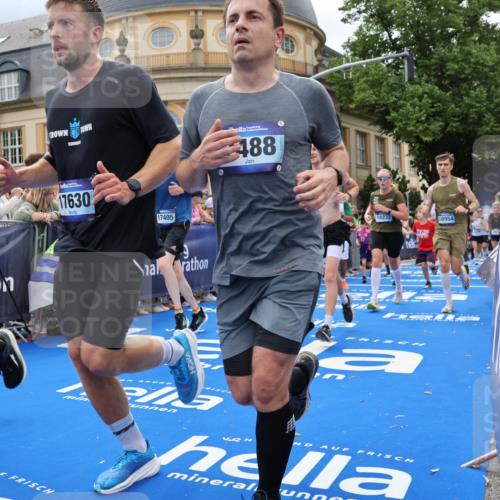 29.06.2025 - hella hamburg halbmarathon Strokosch-Dieckow http://msf.ph/oto/8321512 29.06.2025 10:58:50 Ziel 2159, 2488, 2840, 3859, 4632, 4833, 5277, 5675, 5885, 6438, 6720, 8807, 8929, 9156, 9353, 10268, 10518, 10539, 10788, 10915, 12734, 12735, 13512, 13654, 13880, 14266, 14673, 14902, 14965, 17405, 17630, 17810, 17839, 17931, 18180, 18232, 18833, 18954, 19002, 19003 meine-sportfotos.de