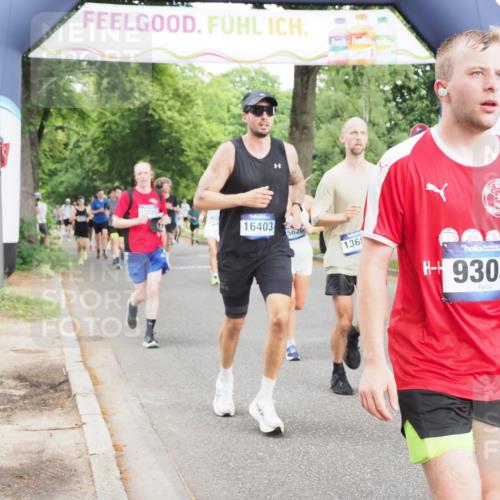 29.06.2025 - hella hamburg halbmarathon MichiJ http://msf.ph/oto/8321755 29.06.2025 10:37:21 Zwischen KM18-KM19 1381, 1630, 2013, 4261, 6115, 7100, 8112, 8437, 8657, 9491, 9597, 9695, 10860, 12203, 13225, 13688, 14012, 14526, 15620, 15803, 16403, 16891, 18489, 19020 meine-sportfotos.de
