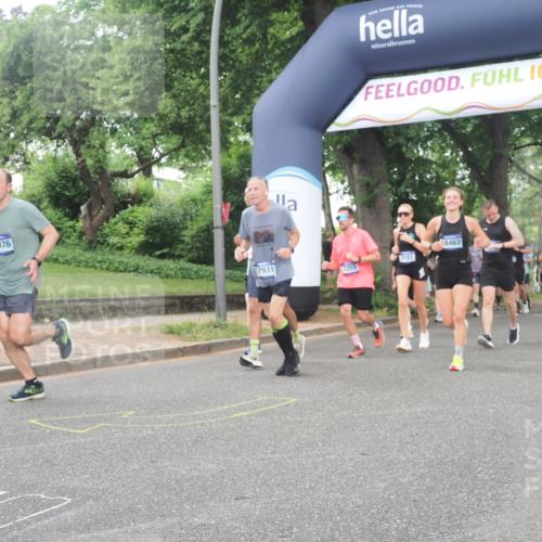 29.06.2025 - hella hamburg halbmarathon KatJ http://msf.ph/oto/8321854 29.06.2025 10:46:02 Zwischen KM18-KM19 2957, 3181, 6208, 7259, 8089 meine-sportfotos.de