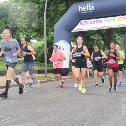 29.06.2025 - hella hamburg halbmarathon KatJ http://msf.ph/oto/8321924 29.06.2025 10:46:02 Zwischen KM18-KM19 2957, 3181, 6208, 7259, 8089 meine-sportfotos.de