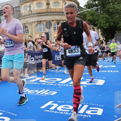 29.06.2025 - hella hamburg halbmarathon Strokosch-Dieckow http://msf.ph/oto/8321943 29.06.2025 10:58:55 Ziel 2159, 3859, 4632, 4833, 5277, 5885, 6438, 6860, 7223, 8807, 9156, 9353, 9835, 10020, 10268, 10518, 10788, 10915, 11935, 12734, 12735, 13287, 13654, 14673, 17405, 17531, 17810, 17827, 17852, 17931, 18180, 18232, 18682, 18833, 18954, 19002, 19003 meine-sportfotos.de