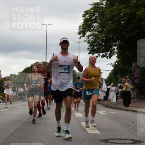 29.06.2025 - hella hamburg halbmarathon Yannick Fuchs http://msf.ph/oto/8322156 29.06.2025 10:51:15 20KM 1200, 1239, 1387, 1563, 1715, 1719, 1972, 2282, 2417, 2652, 2676, 4167, 4261, 5015, 5134, 5457, 5458, 5728, 6272, 6720, 6892, 7159, 7269, 8744, 9577, 10383, 10408, 11043, 11832, 12144, 12509, 12773, 12774, 13245, 13376, 13523, 13664, 14361, 14737, 14881, 14951, 15090, 15110, 15125, 15189, 15220, 15349, 15664, 16093, 16418, 16830, 16909, 17160, 17201, 17758, 17769, 17828, 17848, 18388 meine-sportfotos.de