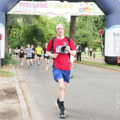 29.06.2025 - hella hamburg halbmarathon MichiJ http://msf.ph/oto/8322171 29.06.2025 10:37:23 Zwischen KM18-KM19 1381, 1630, 2013, 4261, 6115, 7100, 8112, 8657, 9491, 9695, 10860, 13225, 13688, 14012, 14526, 15523, 15620, 15803, 16403, 16891, 18489, 19020 meine-sportfotos.de