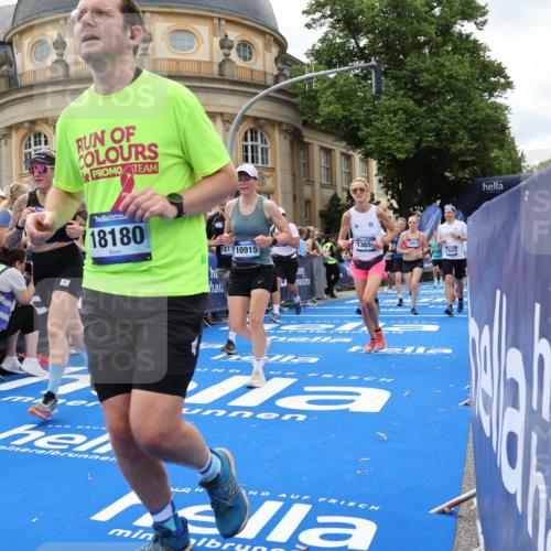 29.06.2025 - hella hamburg halbmarathon Strokosch-Dieckow http://msf.ph/oto/8322311 29.06.2025 10:58:57 Ziel 2159, 3181, 3859, 4632, 4833, 5885, 6438, 6860, 7223, 8807, 9156, 9353, 9835, 10020, 10518, 10788, 10915, 11935, 12564, 12734, 12735, 13287, 13583, 13654, 14673, 15785, 17531, 17810, 17827, 17852, 17931, 18180, 18682, 18833, 19002, 19003 meine-sportfotos.de