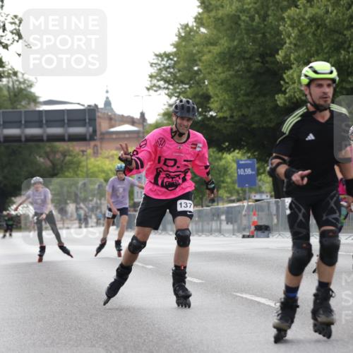 29.06.2025 - hella hamburg halbmarathon Jannik Wohlers http://msf.ph/oto/8322345 29.06.2025 09:00:22 Lombardsbrücke  meine-sportfotos.de