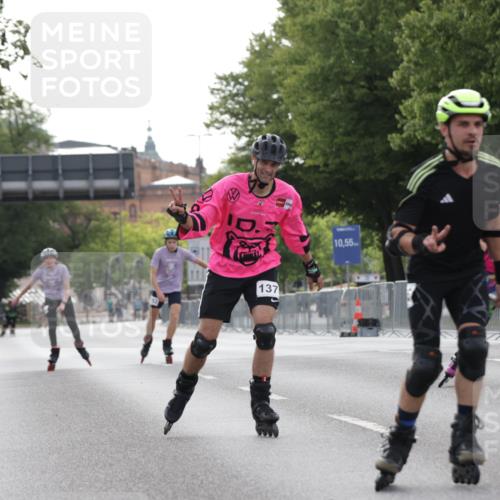 29.06.2025 - hella hamburg halbmarathon Jannik Wohlers http://msf.ph/oto/8322388 29.06.2025 09:00:22 Lombardsbrücke  meine-sportfotos.de