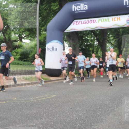 29.06.2025 - hella hamburg halbmarathon KatJ http://msf.ph/oto/8322438 29.06.2025 10:46:05 Zwischen KM18-KM19 2957, 3181, 3425, 6208, 6997, 7259, 7287, 8089 meine-sportfotos.de