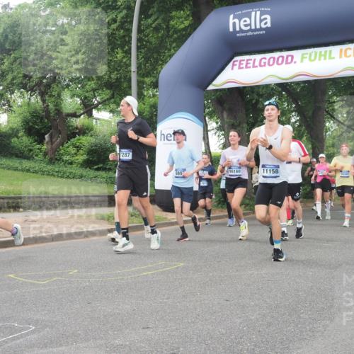 29.06.2025 - hella hamburg halbmarathon KatJ http://msf.ph/oto/8322545 29.06.2025 10:46:06 Zwischen KM18-KM19 3181, 3425, 3983, 4502, 6208, 6997, 7259, 7287, 8089 meine-sportfotos.de