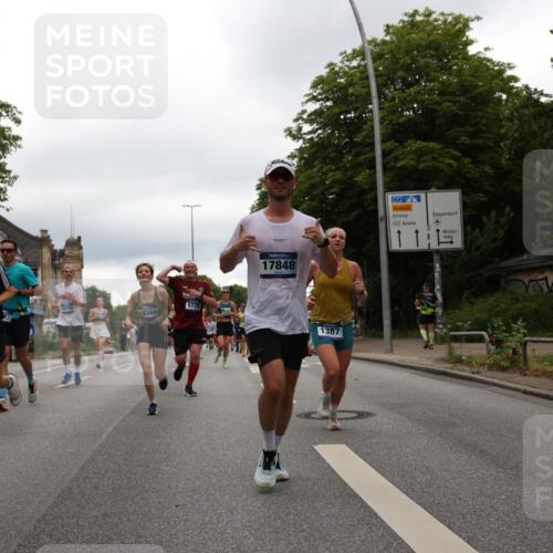 29.06.2025 - hella hamburg halbmarathon Yannick Fuchs http://msf.ph/oto/8322557 29.06.2025 10:51:16 20KM 1200, 1239, 1387, 1563, 1715, 1719, 1972, 2282, 2417, 2652, 4261, 5015, 5134, 5457, 5458, 5728, 6272, 6720, 6892, 7159, 7269, 8744, 9577, 10383, 10408, 11043, 11832, 12144, 12509, 12773, 12774, 13245, 13376, 13523, 13664, 14361, 14737, 14881, 14951, 15090, 15110, 15125, 15189, 15220, 15349, 15664, 16093, 16418, 16830, 16909, 17201, 17758, 17769, 17828, 17848, 18388 meine-sportfotos.de