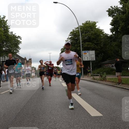 29.06.2025 - hella hamburg halbmarathon Yannick Fuchs http://msf.ph/oto/8322705 29.06.2025 10:51:16 20KM 1200, 1239, 1387, 1563, 1715, 1719, 1972, 2282, 2417, 2652, 4261, 5015, 5134, 5457, 5458, 5728, 6272, 6720, 6892, 7159, 7269, 8744, 9577, 10383, 10408, 11043, 11832, 12144, 12509, 12773, 12774, 13245, 13376, 13523, 13664, 14361, 14737, 14881, 14951, 15090, 15110, 15125, 15189, 15220, 15349, 15664, 16093, 16418, 16830, 16909, 17201, 17758, 17769, 17828, 17848, 18388 meine-sportfotos.de