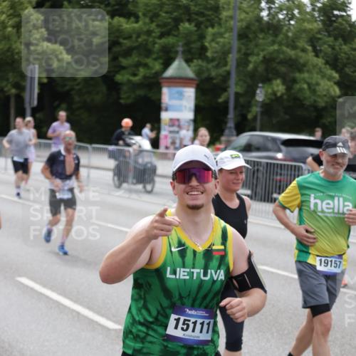 29.06.2025 - hella hamburg halbmarathon Jannik Wohlers http://msf.ph/oto/8323011 29.06.2025 10:39:38 Lombardsbrücke 1058, 1076, 1291, 1586, 1691, 1899, 2019, 2254, 2313, 2866, 2888, 3515, 3607, 3882, 3883, 3884, 4173, 4471, 5229, 5263, 5654, 5877, 5901, 6097, 6548, 6698, 6750, 6890, 6920, 7045, 7455, 7456, 8107, 8612, 8622, 8815, 8865, 8866, 9080, 9187, 9195, 9292, 9495, 10648, 10806, 10818, 10901, 10939, 10953, 11188, 11242, 11244, 11874, 12414, 12883, 12906, 13005, 13069, 13577, 13644, 14327, 14578, 15111, 16532, 16784, 18157, 19163 meine-sportfotos.de