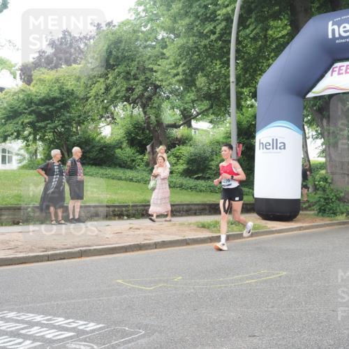 29.06.2025 - hella hamburg halbmarathon KatJ http://msf.ph/oto/8323409 29.06.2025 10:46:13 Zwischen KM18-KM19 2780, 3983, 4502, 6220, 7065, 8585 meine-sportfotos.de