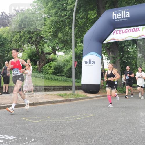 29.06.2025 - hella hamburg halbmarathon KatJ http://msf.ph/oto/8323439 29.06.2025 10:46:14 Zwischen KM18-KM19 2780, 3983, 4502, 6220, 7065, 8585 meine-sportfotos.de