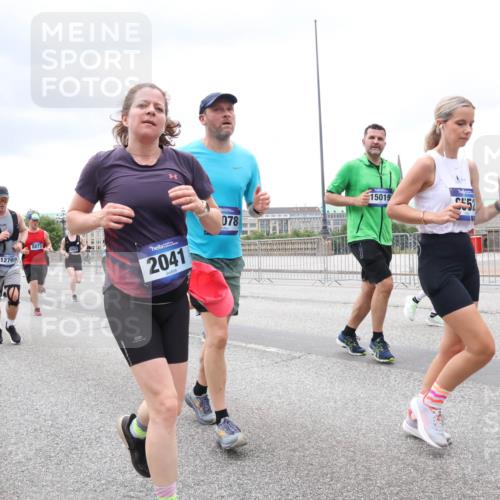 29.06.2025 - hella hamburg halbmarathon Lena Gebhardt http://msf.ph/oto/8323585 29.06.2025 10:57:34 Lombardsbrücke 5316, 9824, 1279, 8873, 2041, 078, 15019, 52, 1123, 1242, 1248, 1265, 1643, 2015, 2041, 2370, 2451, 2567, 2900, 3191, 3195, 3385, 3388, 3433, 3723, 3750, 3851, 3954, 4059, 4086, 4106, 4180, 4197, 4485, 4521, 4611, 4830, 4998, 5057, 5117, 5316, 5632, 5639, 5736, 5738, 6053, 6827, 6832, 6857, 6916, 7172, 7193, 7592, 7720, 7728, 7787, 8035, 8159, 8224, 8287, 8386, 8474, 8540, 8552, 8679, 8708, 8773, 8851, 8853, 8873, 9059, 9110, 9233, 9318, 9394, 9496, 9613 meine-sportfotos.de