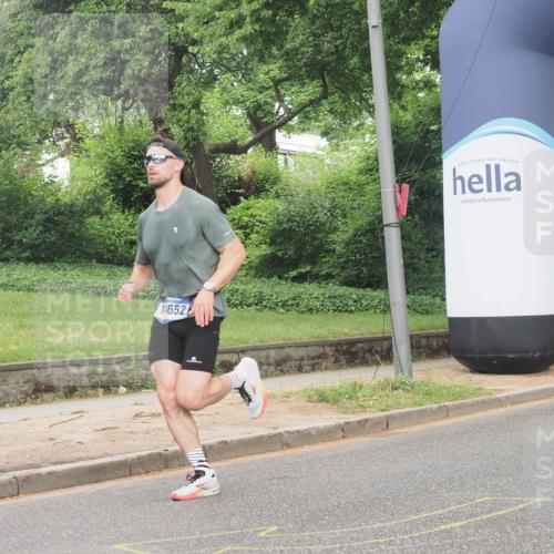 29.06.2025 - hella hamburg halbmarathon KatJ http://msf.ph/oto/8323673 29.06.2025 10:16:45 Zwischen KM18-KM19  meine-sportfotos.de