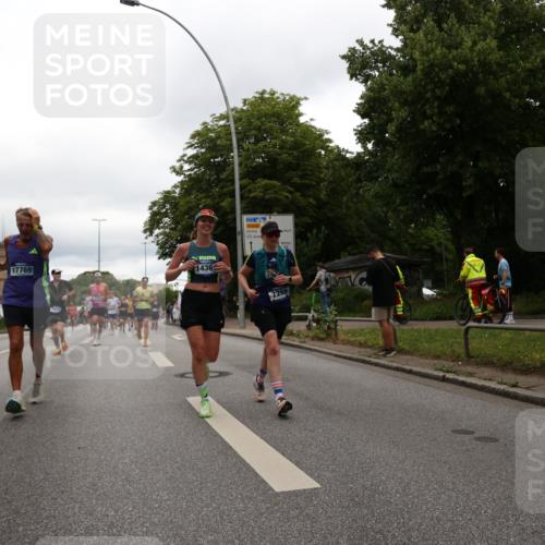 29.06.2025 - hella hamburg halbmarathon Yannick Fuchs http://msf.ph/oto/8323684 29.06.2025 10:51:20 20KM 1200, 1239, 1387, 1563, 1715, 1719, 1972, 2236, 2652, 3575, 4261, 5015, 5134, 5391, 5457, 5458, 5728, 6720, 6892, 7159, 7269, 7833, 8744, 9450, 10383, 10408, 11832, 12144, 12509, 12773, 12774, 13245, 13376, 13523, 13664, 14361, 14737, 14881, 14951, 15090, 15110, 15125, 15189, 15220, 15349, 15664, 16093, 16418, 17201, 17758, 17769, 17848, 18388, 18508 meine-sportfotos.de